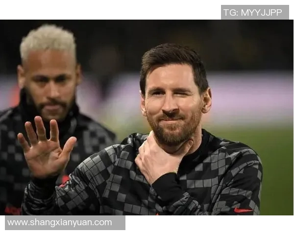 咐菲联与利物浦激战正酣比分悬念不断引发球迷热议 咐菲联与利物浦激战正酣比分悬念不断引发球迷热议